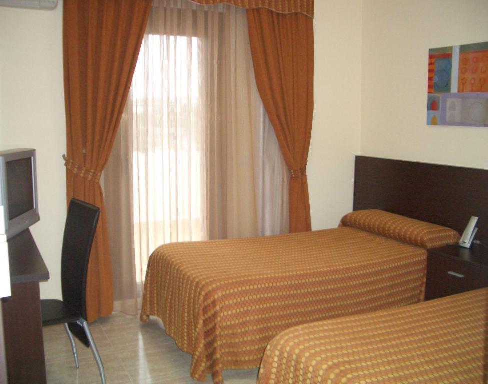Hotel Pique Gandesa Cameră foto
