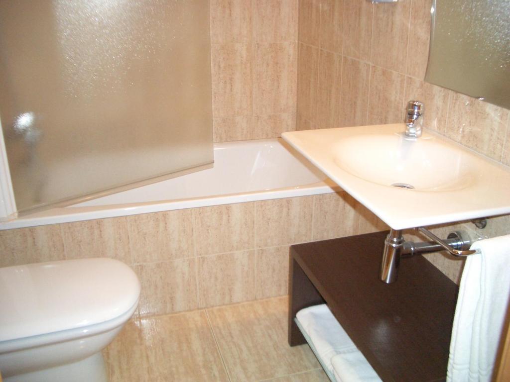 Hotel Pique Gandesa Cameră foto
